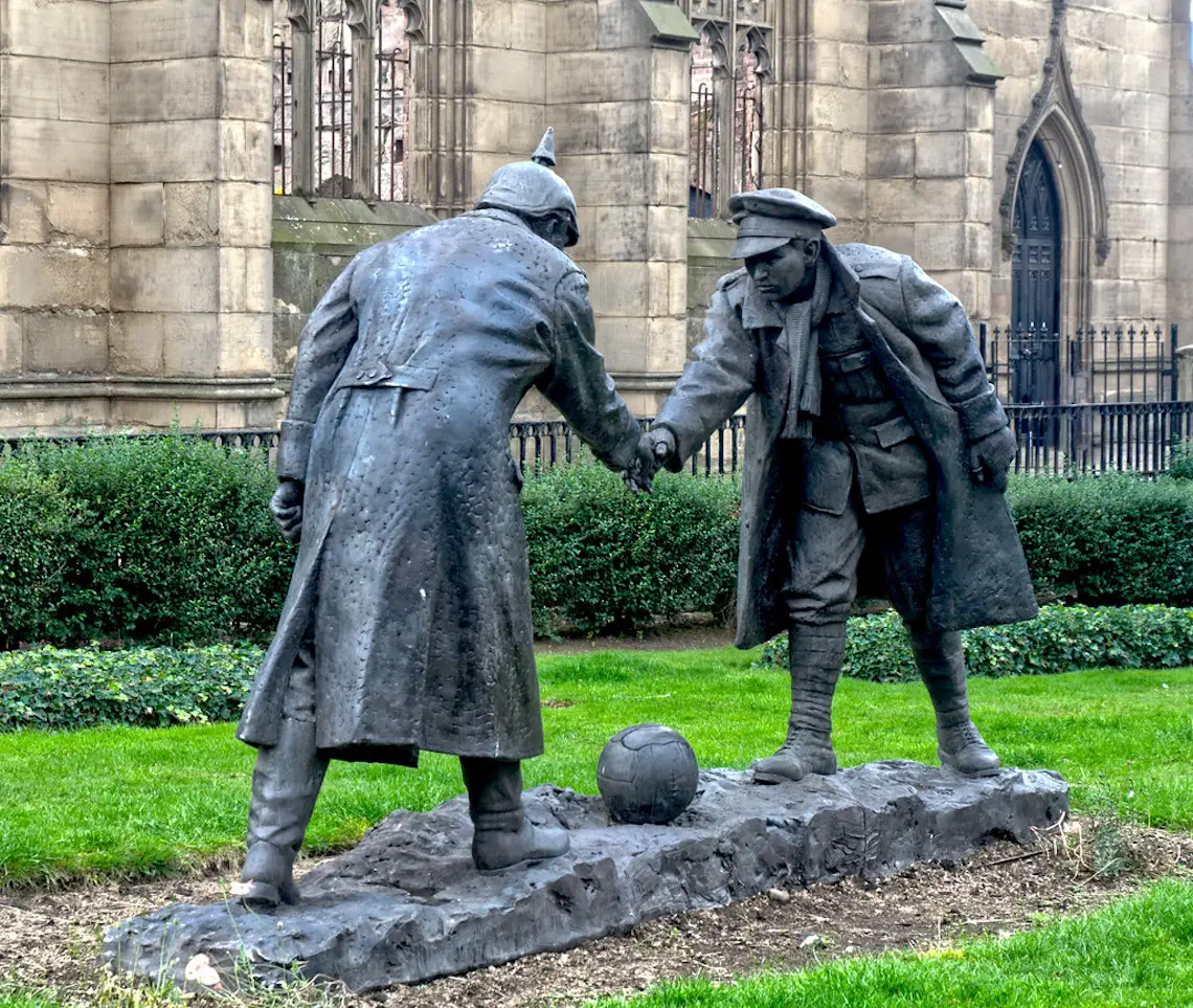 Soccer In No Man’s Land: The Christmas Truce Of 1914